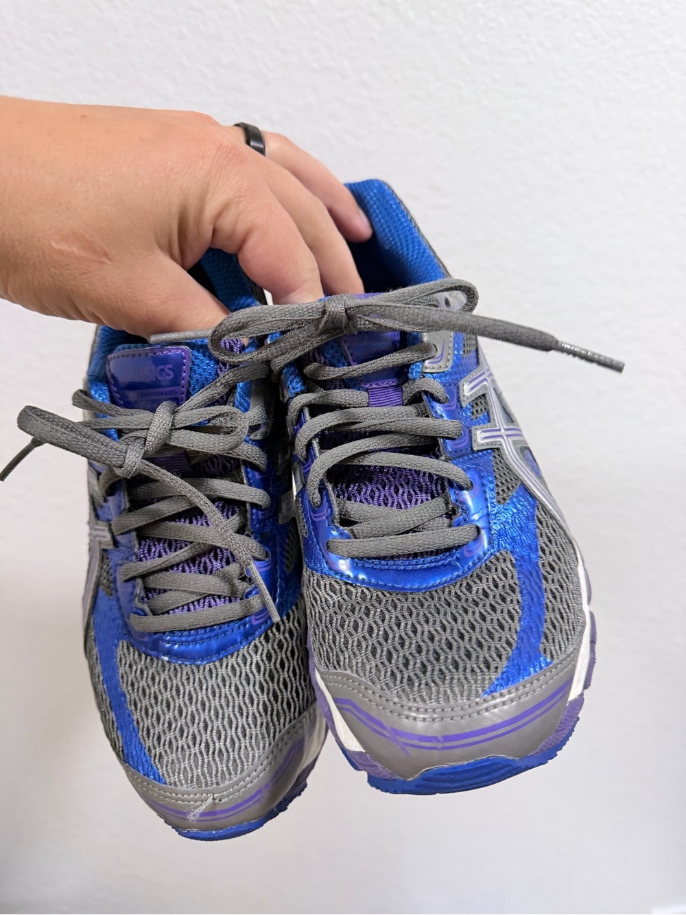 ASICS comulus running shoes - Picture 7 of 9